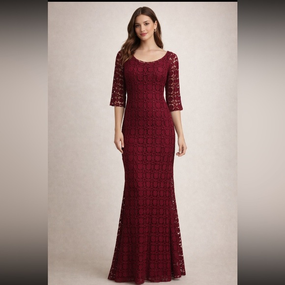 Kay Unger Deep Red Lace 3/4 length Sleeve long Dress